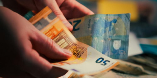 Locuri de muncă în Europa: ce trebuie să știi înainte să aplici